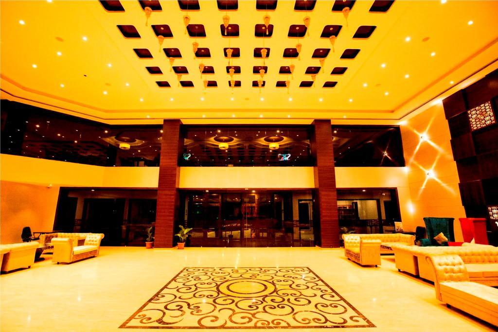 Anjushree Hotel Ujjain Ngoại thất bức ảnh