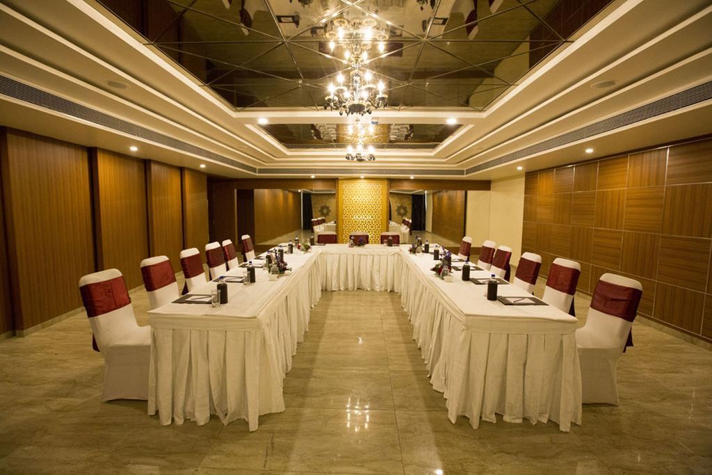 Anjushree Hotel Ujjain Ngoại thất bức ảnh