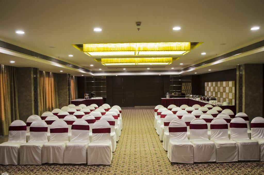 Anjushree Hotel Ujjain Ngoại thất bức ảnh