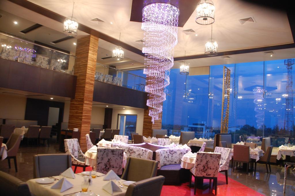 Anjushree Hotel Ujjain Ngoại thất bức ảnh