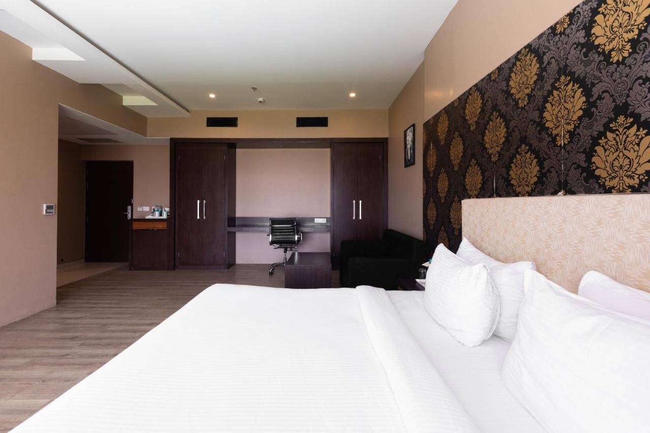 Anjushree Hotel Ujjain Ngoại thất bức ảnh