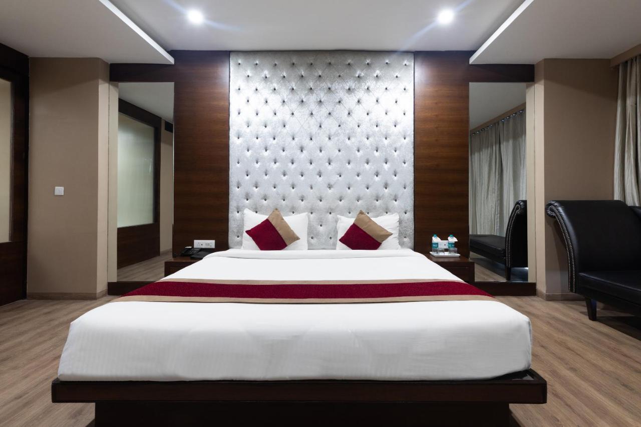 Anjushree Hotel Ujjain Ngoại thất bức ảnh